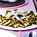 Zucchinisallad med pinjenötter och chili.